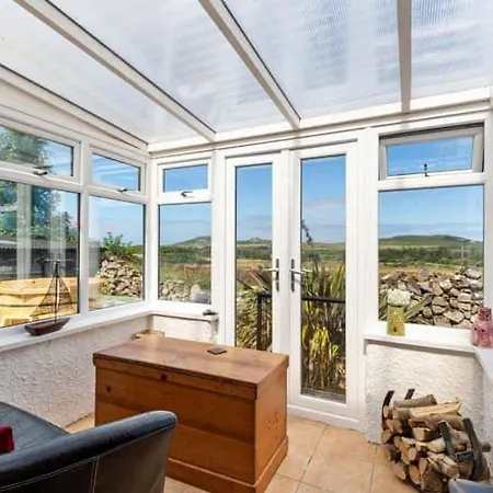 Ty Pegi Villa Fishguard Exterior photo