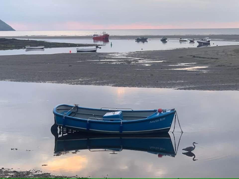Ty Pegi * Fishguard